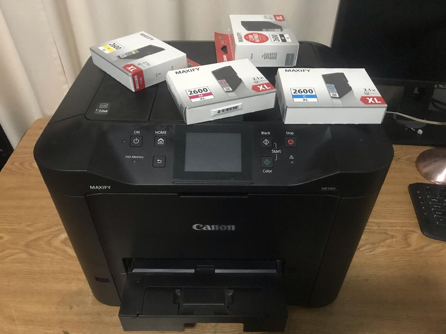 Canon MB5460 Demo machine with brand new extra one set of genuine inks